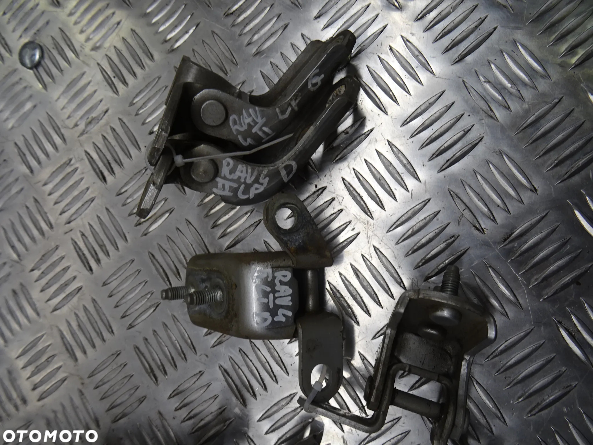 TOYOTA RAV4 II 00-03 2.0 B ZAWIASY DRZWI PRZÓD PRZEDNIE TYŁ TYLNE PRAWE LEWE - 3