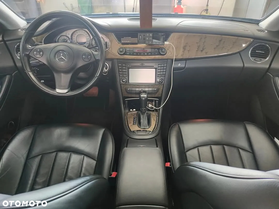 Mercedes-Benz CLS 350 CDI BlueEff - 11