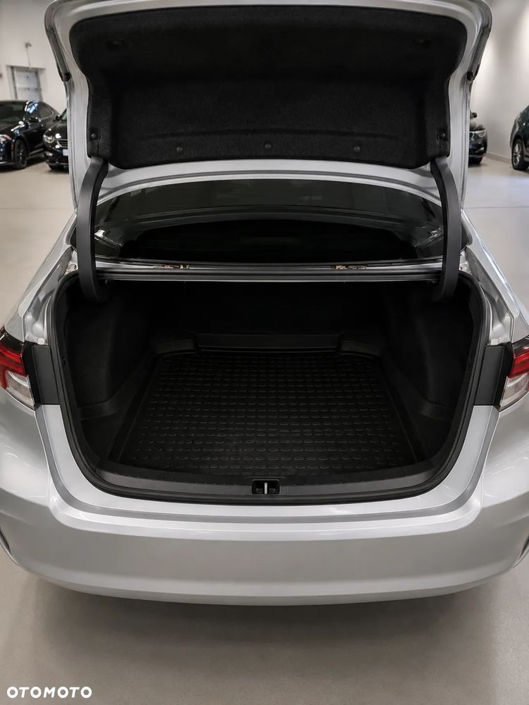 Toyota Corolla 1.8 Hybrid Executive - 4
