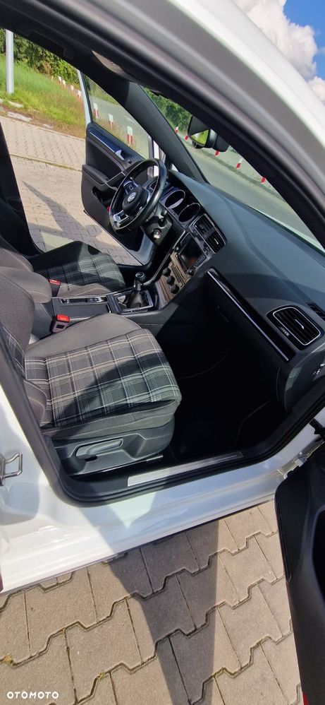 Volkswagen Golf 2.0 TDI BMT GTD - 6