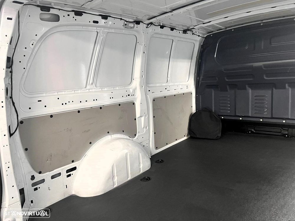 Mercedes-Benz eVito 111/32 - 29