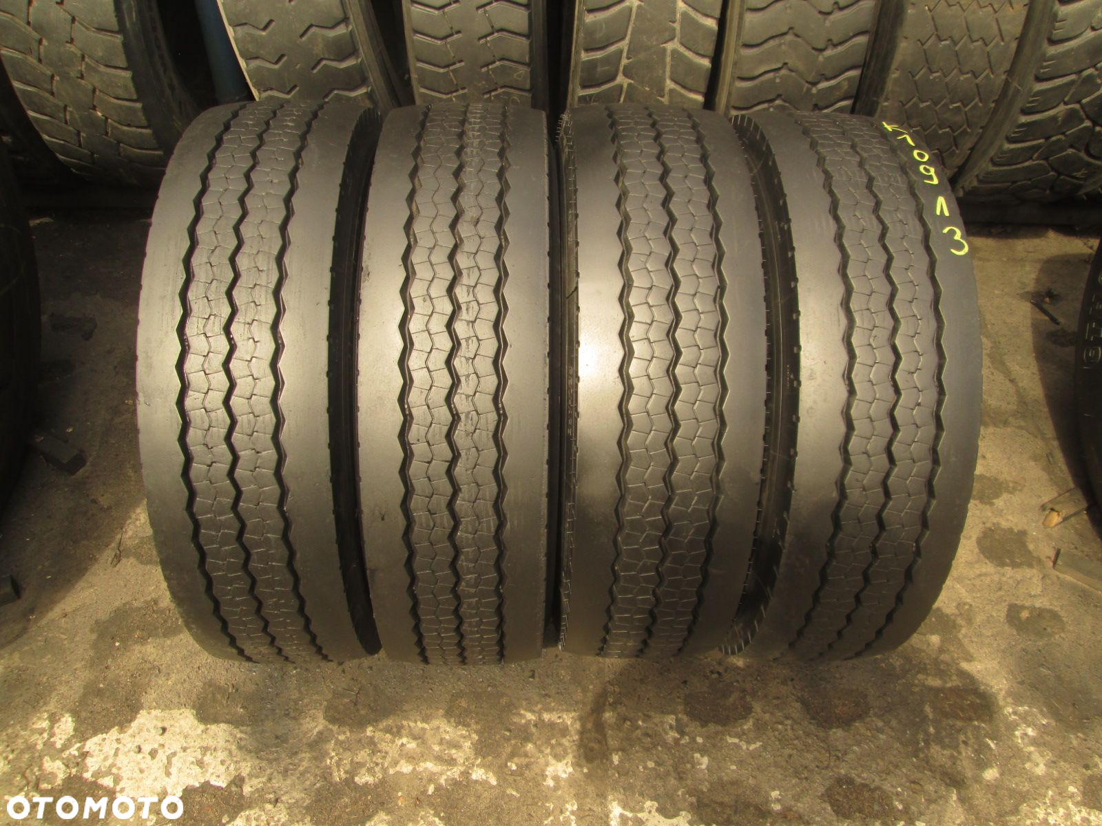 Opony ciężarowe 245/70/19.5 Michelin XTE2 REMIX. Opony ciężarowe - 2