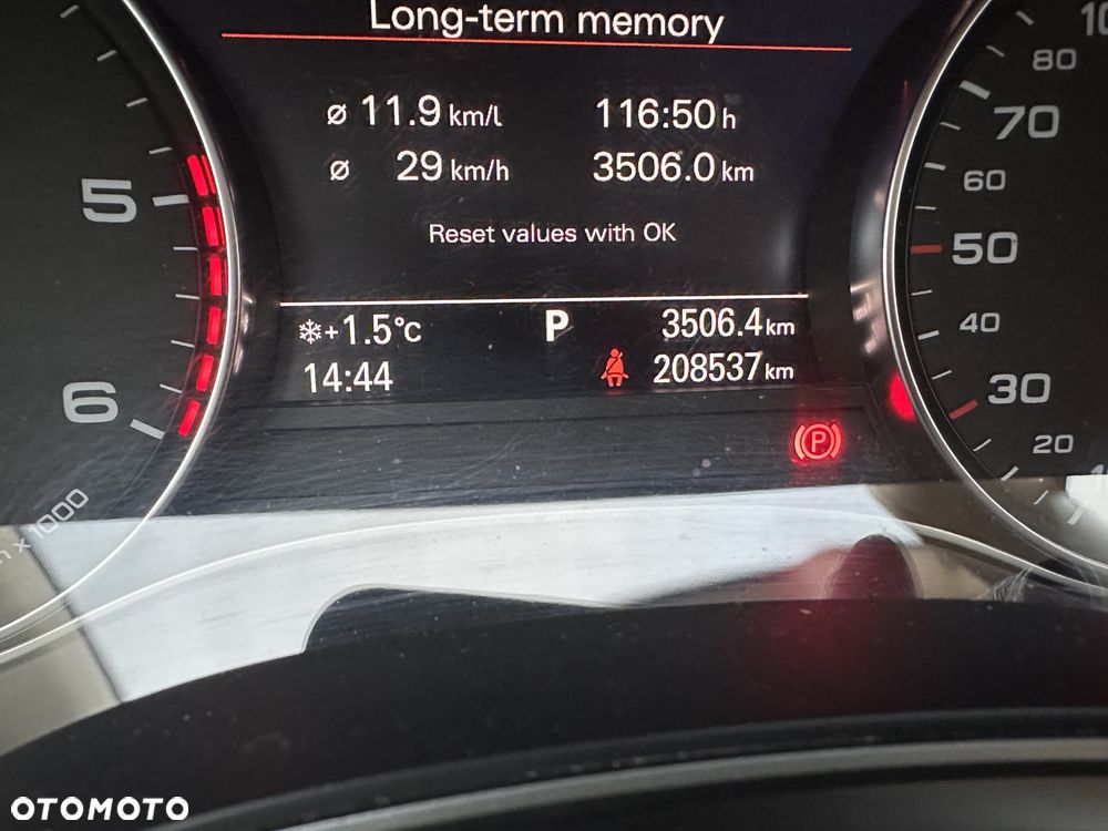 Audi A6 Avant 2.0 TDI DPF multitronic - 29