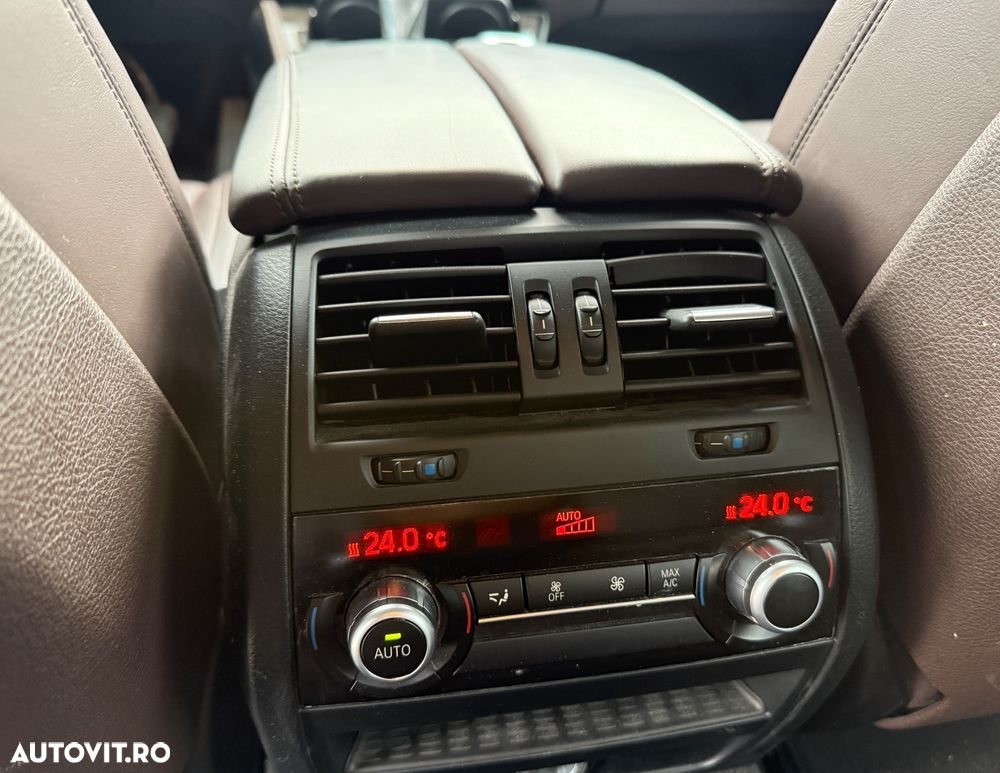 BMW Seria 5 530d xDrive AT - 15