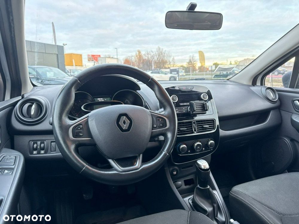 Renault Clio - 13