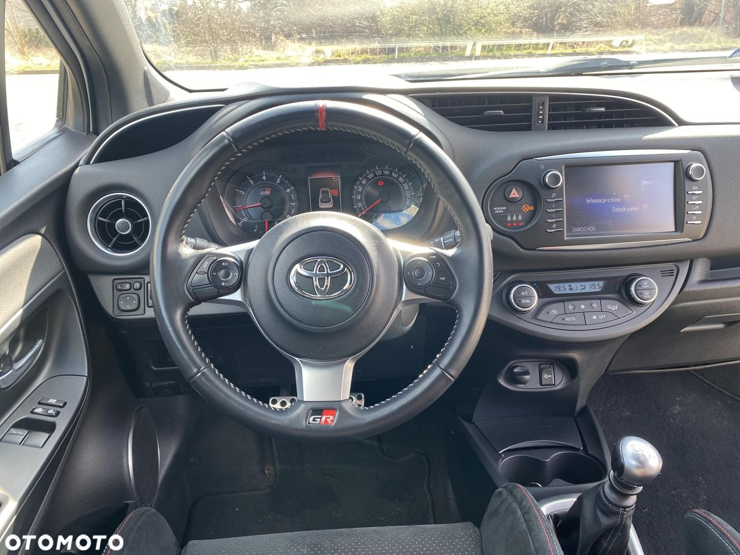 Toyota Yaris 1.8 GRMN - 17