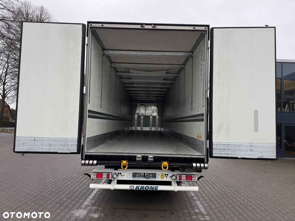 Krone Chłodnia ,Doppelstock ,Wynajem,  Carrier Vector 1550 - 11