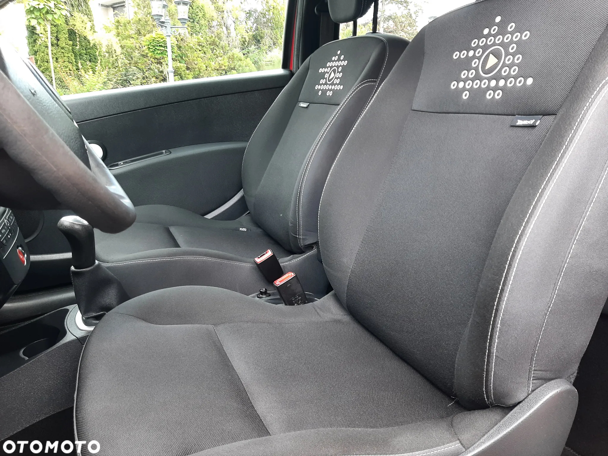 Renault Clio - 29