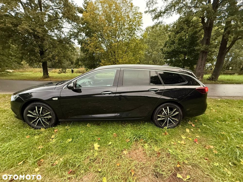 Opel Insignia CT 1.5 T Exclusive S&S - 25