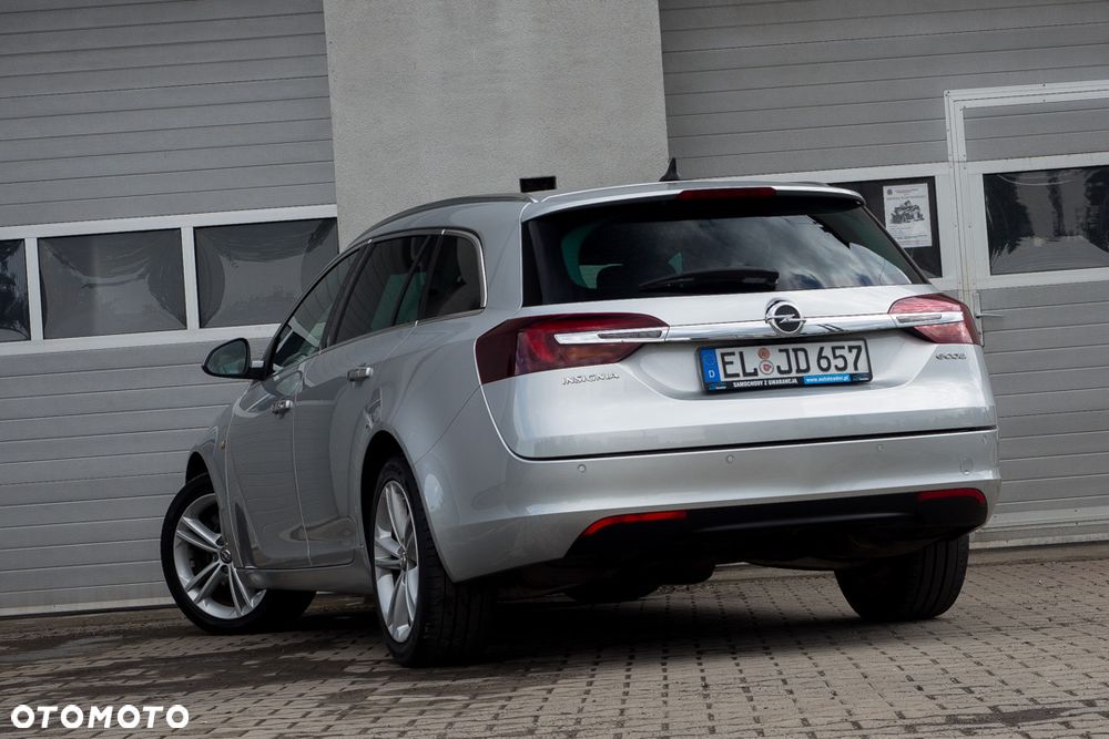 Opel Insignia 1.6 T Cosmo S&S - 9