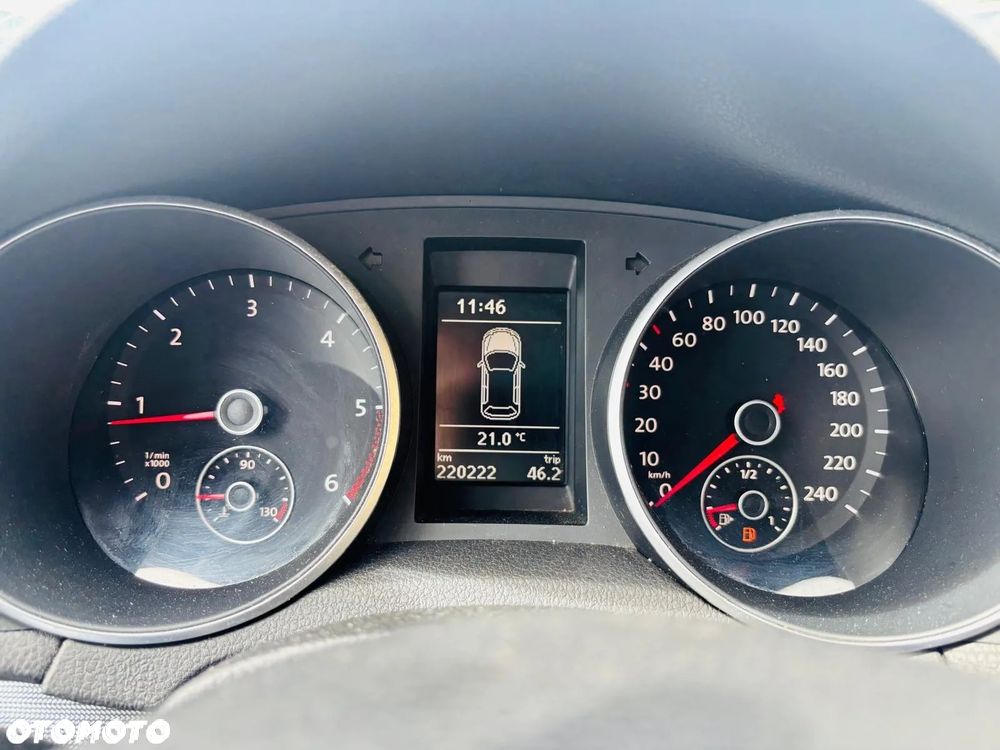 Volkswagen Golf 1.6 TDI DPF Style - 6