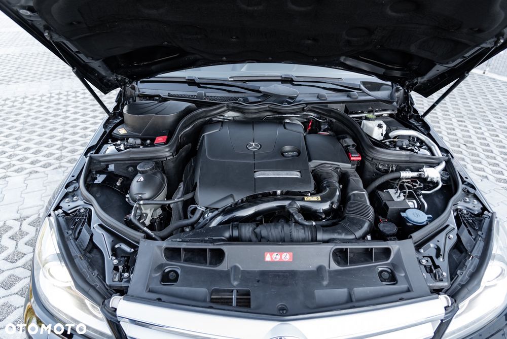 Mercedes-Benz Klasa C 180 (BlueEFFICIENCY) 7G-TRONIC Avantgarde - 39