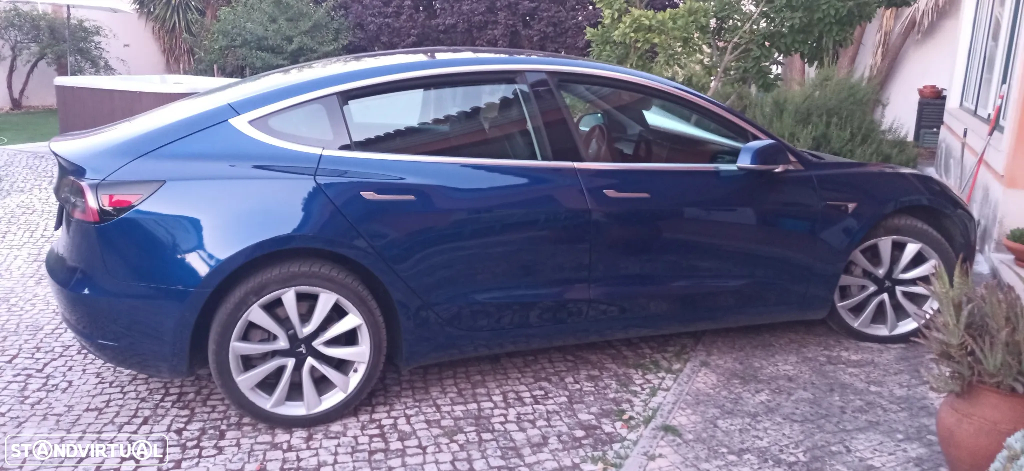 Tesla Model 3 Standard Range Plus RWD - 2