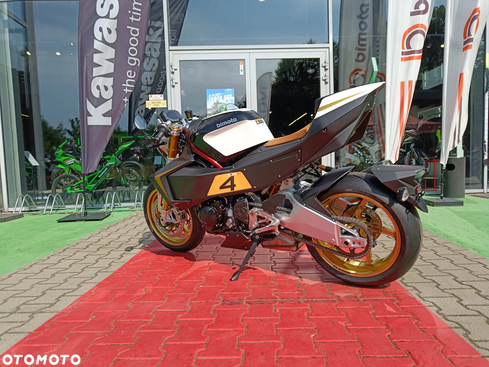 Bimota KB4 - 6