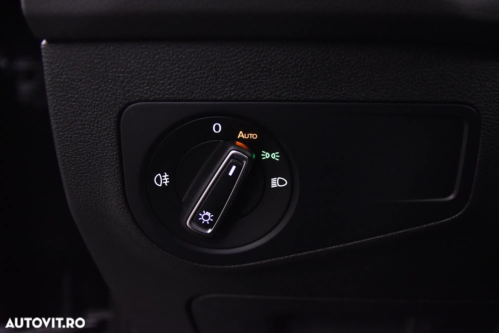 Volkswagen Tiguan - 16