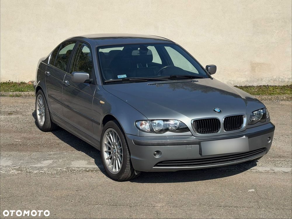 BMW Seria 3 318i - 2