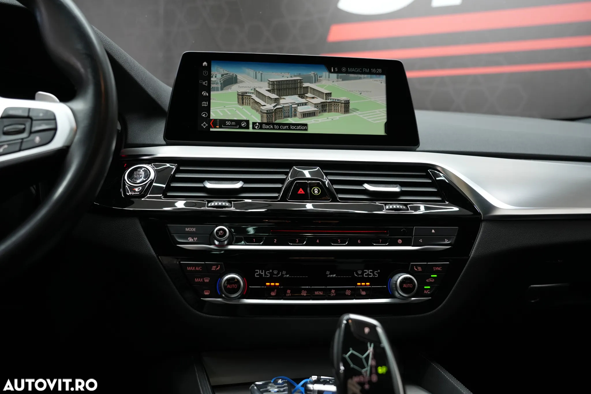 BMW Seria 5 520i AT - 9