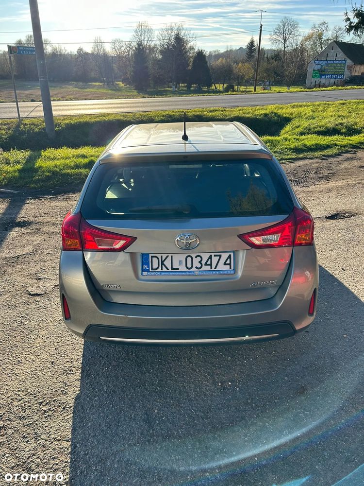 Toyota Auris 1.6 Comfort - 5
