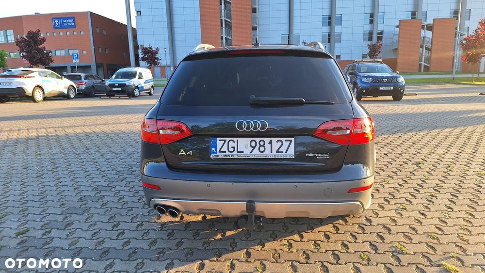 Audi A4 Allroad 3.0 TDI DPF S tronic - 5