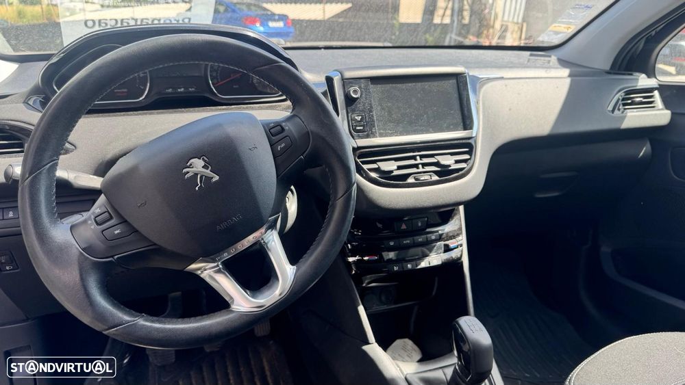 Peugeot 208 1.0 VTi Active - 8