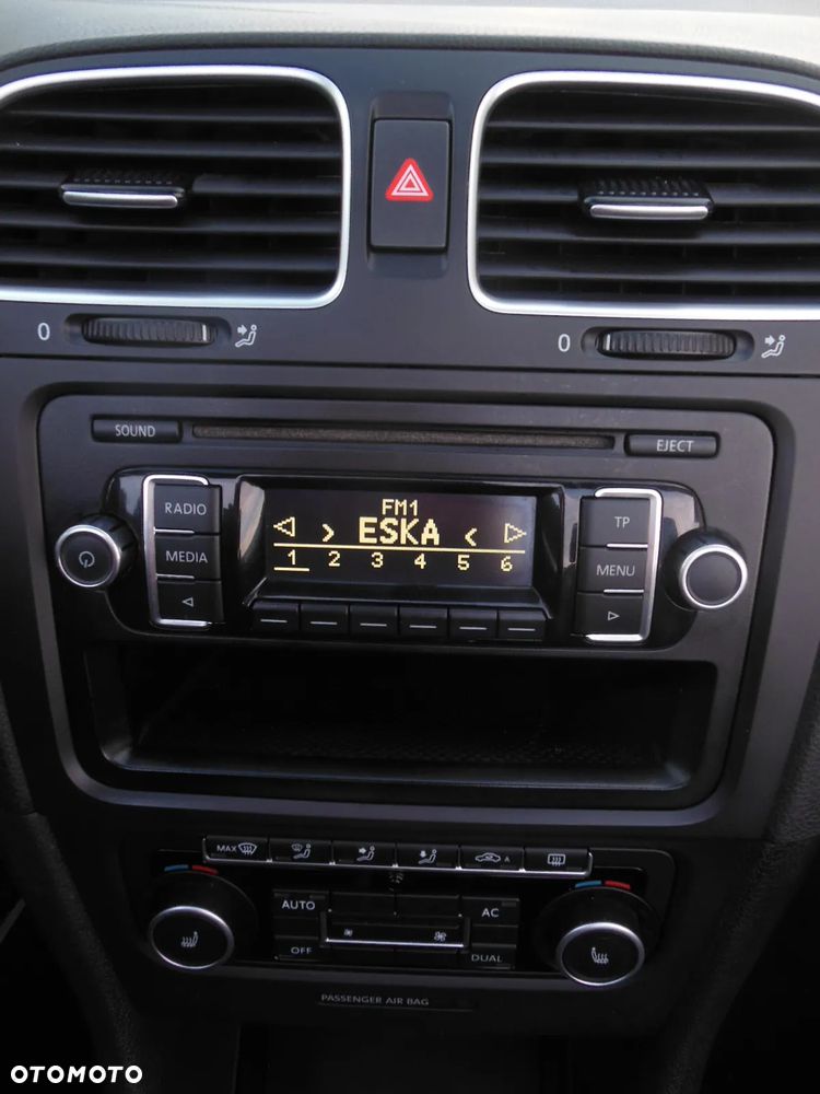 Volkswagen Golf - 17