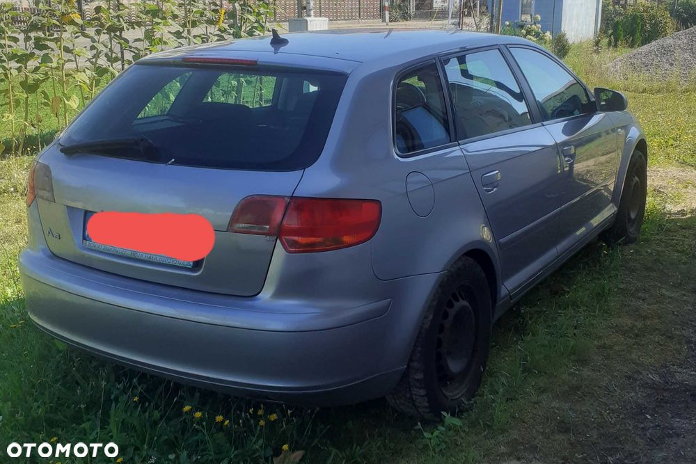 Audi A3 Sportback - 3