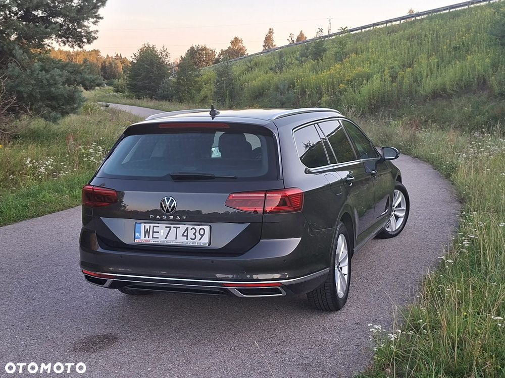 Volkswagen Passat 2.0 TDI Elegance DSG - 15