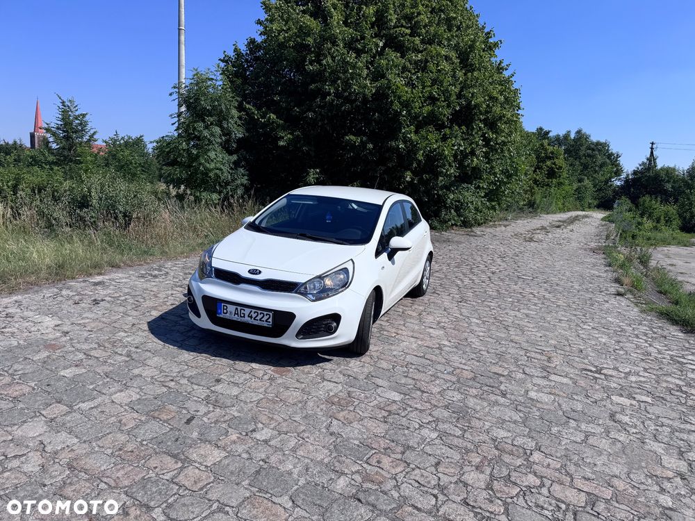 Kia Rio 1.2 Attract - 3