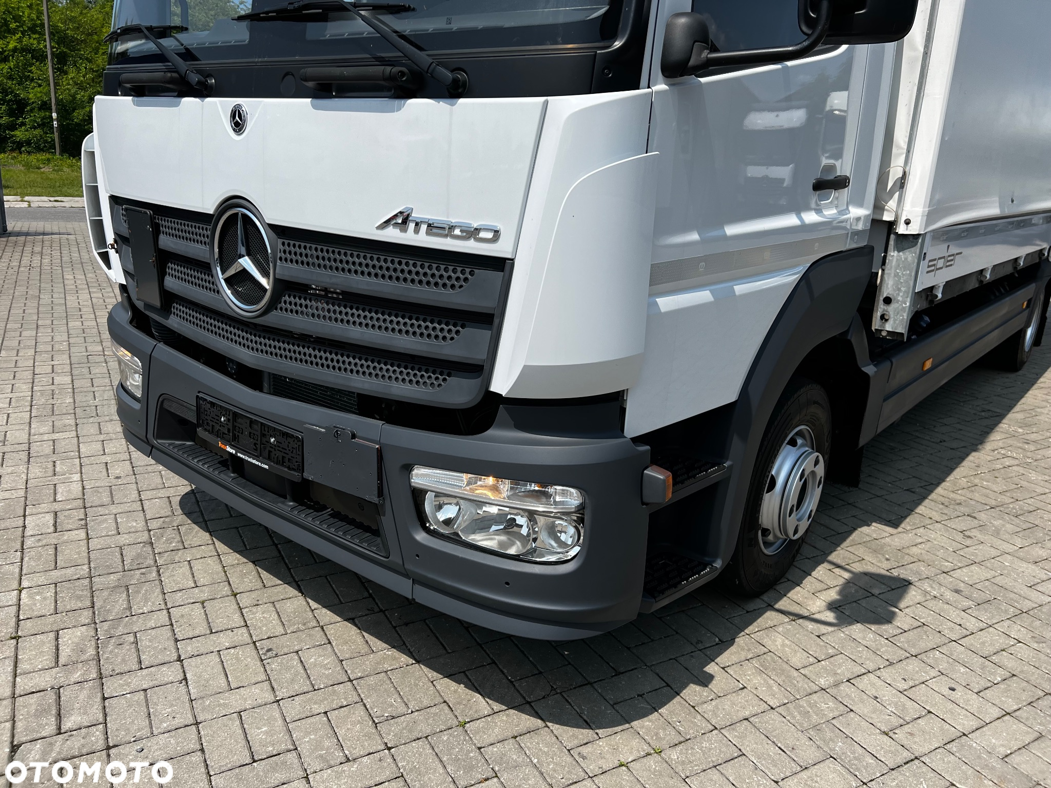 Mercedes-Benz ATEGO - 17