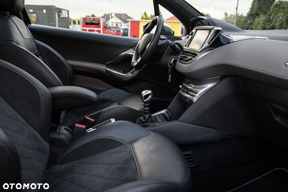 Peugeot 208 155 THP XY - 32