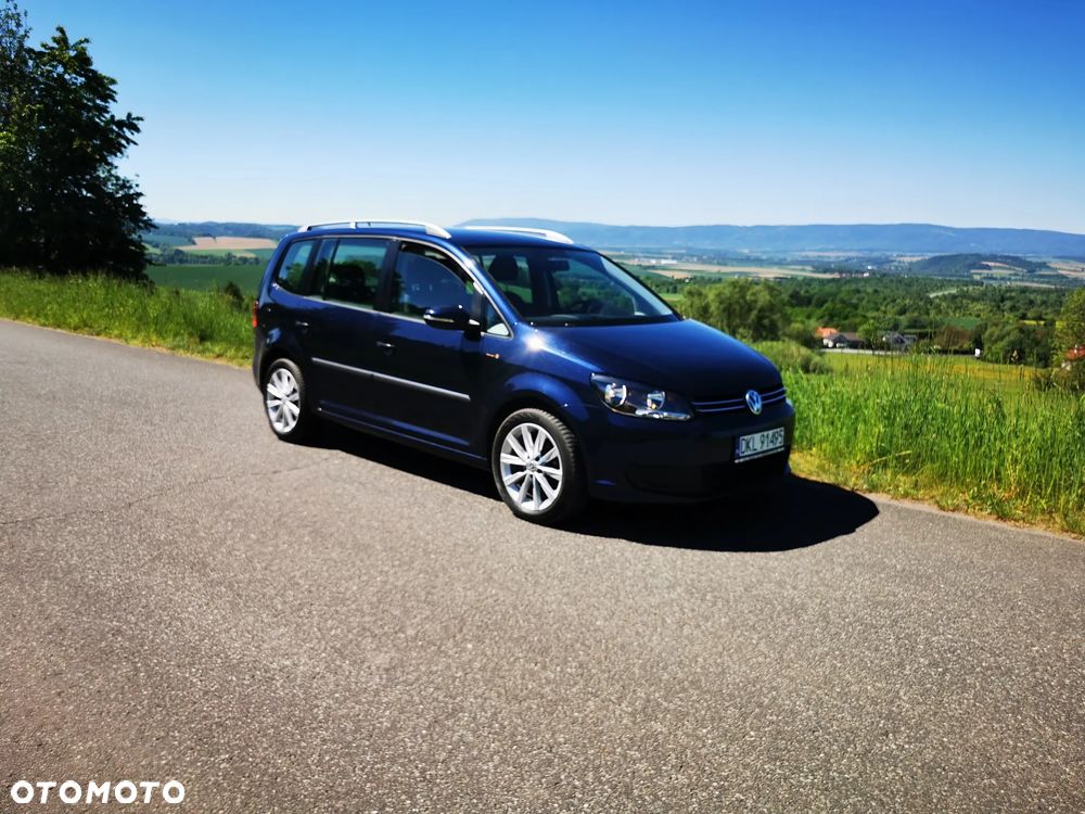 Volkswagen Touran - 10