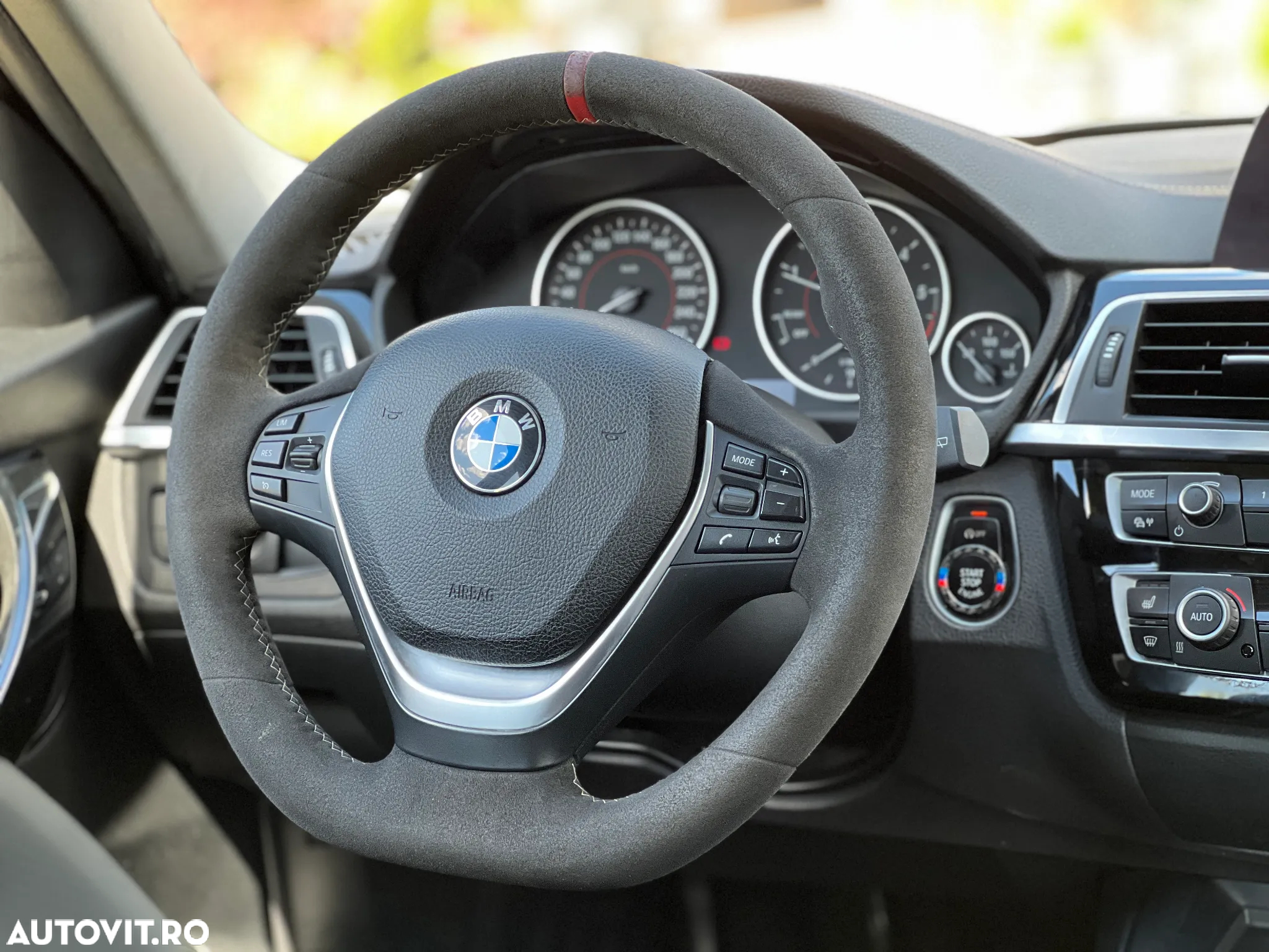 BMW Seria 3 - 36
