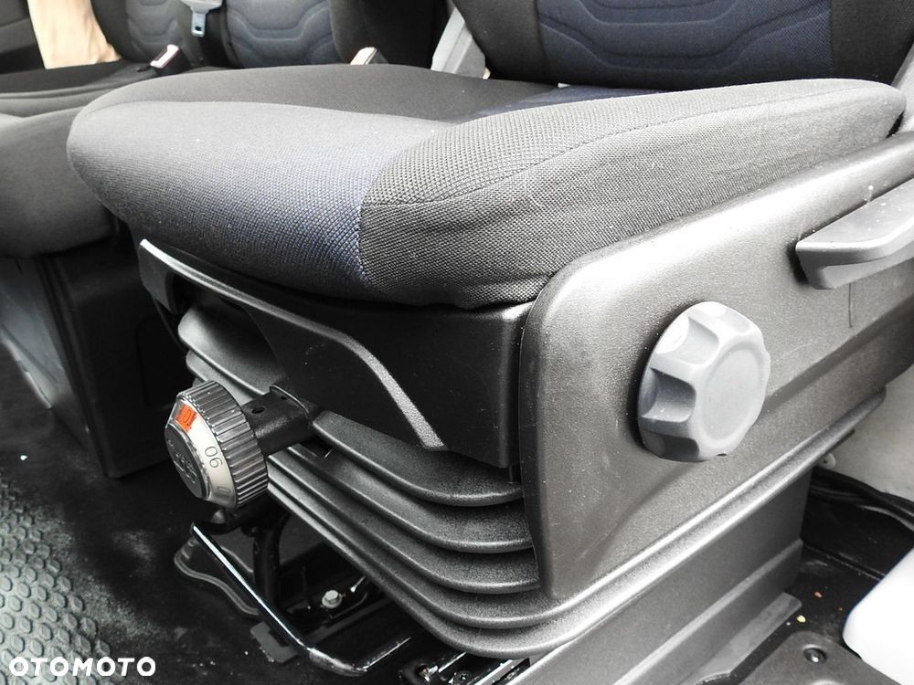 Iveco DAILY  35S18 PLANDEKA 10 PALET WEBASTO TEMPOMAT KLIMATYZACJA  180KM - 27