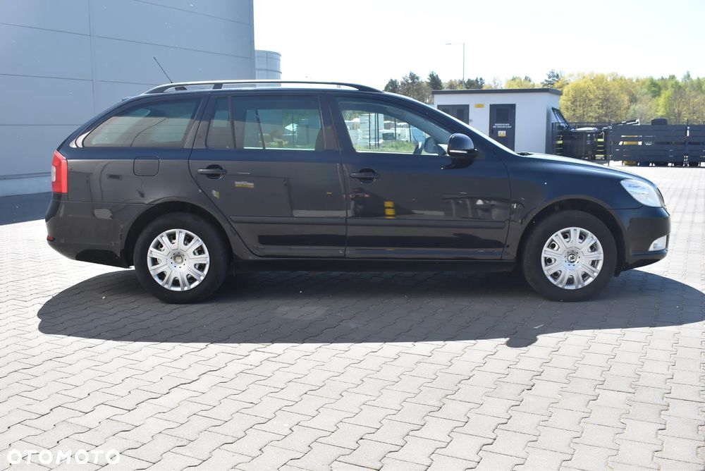 Skoda Octavia 2.0 TDI DPF DSG Ambition - 17