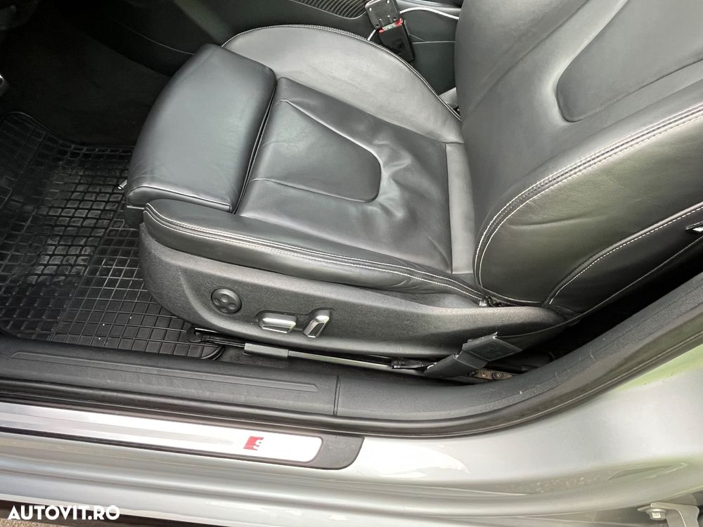 Audi A4 Avant 2.0 TDI DPF multitronic S line Sportpaket - 32