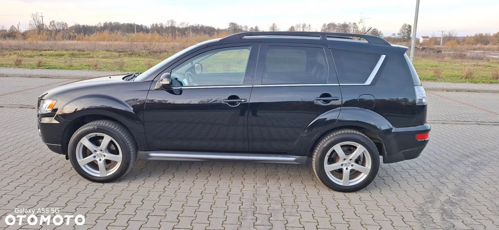 Mitsubishi Outlander 2.2 DID Intense EU5 - 9