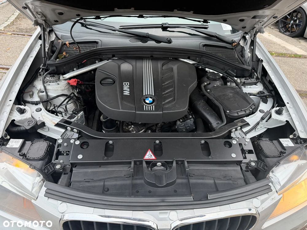 BMW X3 xDrive20d - 9