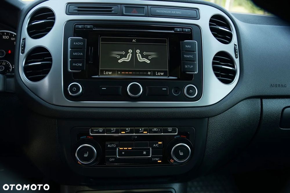 Volkswagen Tiguan 2.0 TDI DPF BlueMotion Technology Life - 31