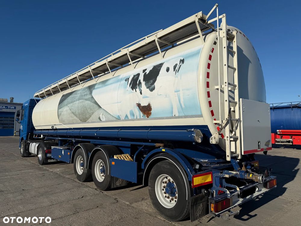 Welgro BPW 3 OSIE 2011 Beczka do paszy Silos Paszowóz - 2