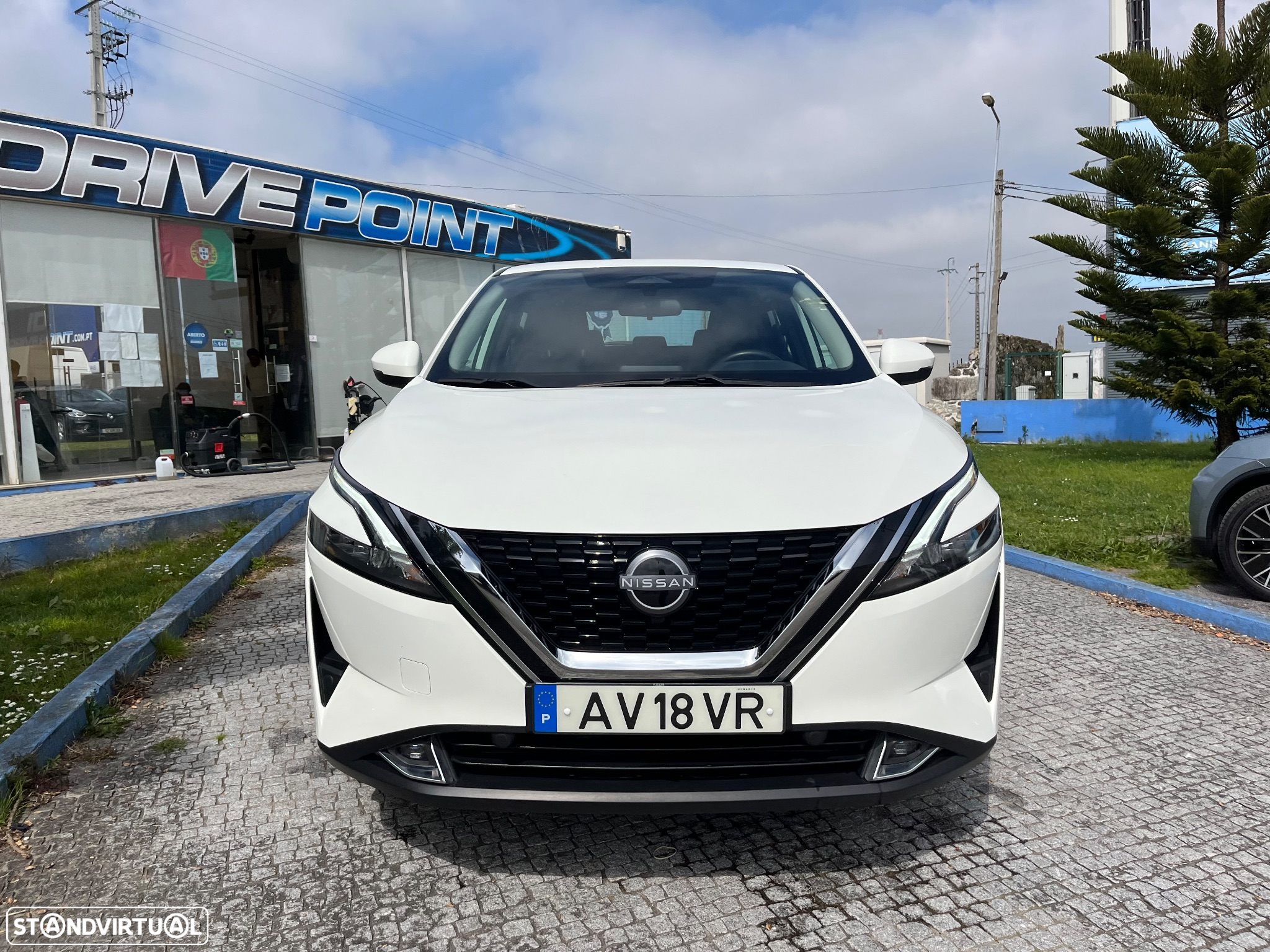 Nissan Qashqai 1.3 DIG-T N-Connecta LED - 4
