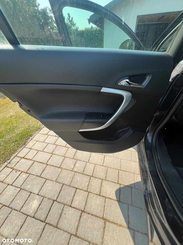 Opel Insignia 2.0 CDTI - 24