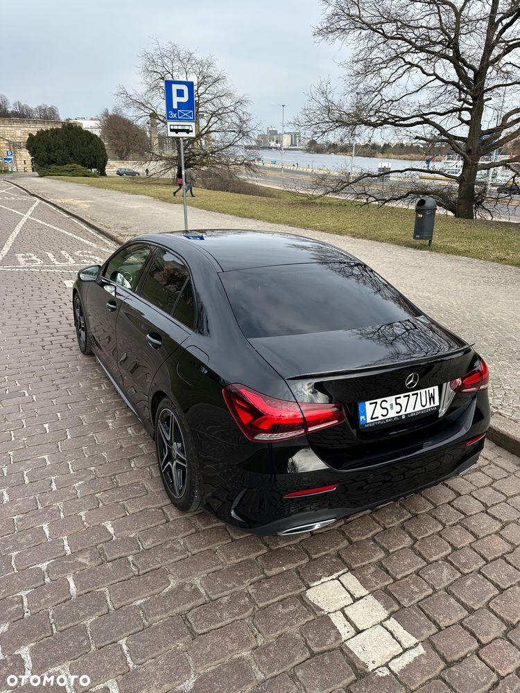 Mercedes-Benz Klasa A 180 7G-DCT Lim AMG Line Advanced Plus - 3