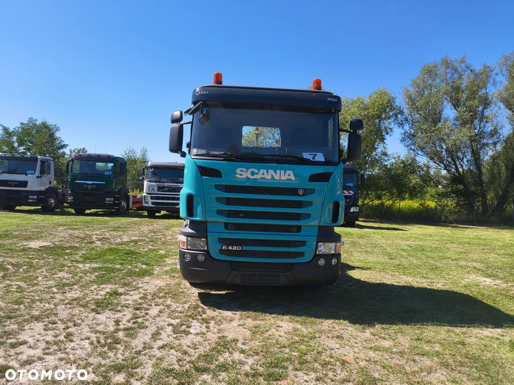 Scania R420 8x2 - 2