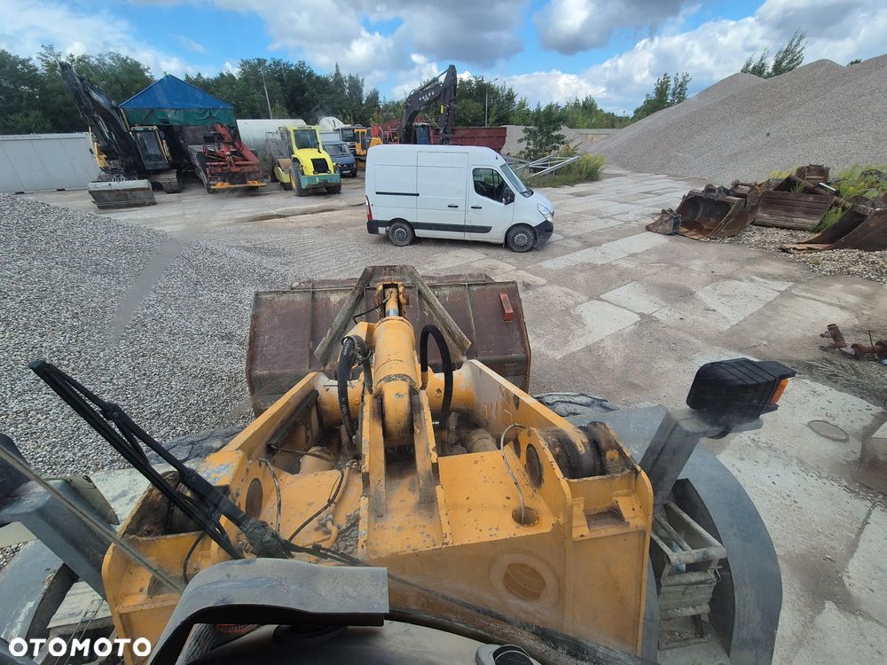 Liebherr 554 - 17