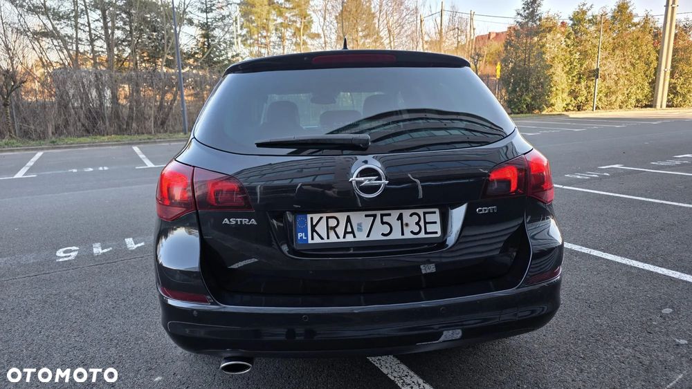 Opel Astra ver-2-0-cdti-cosmo - 5