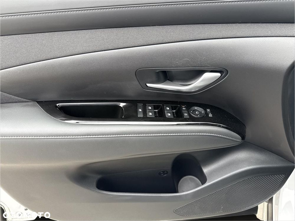 Hyundai Tucson - 11