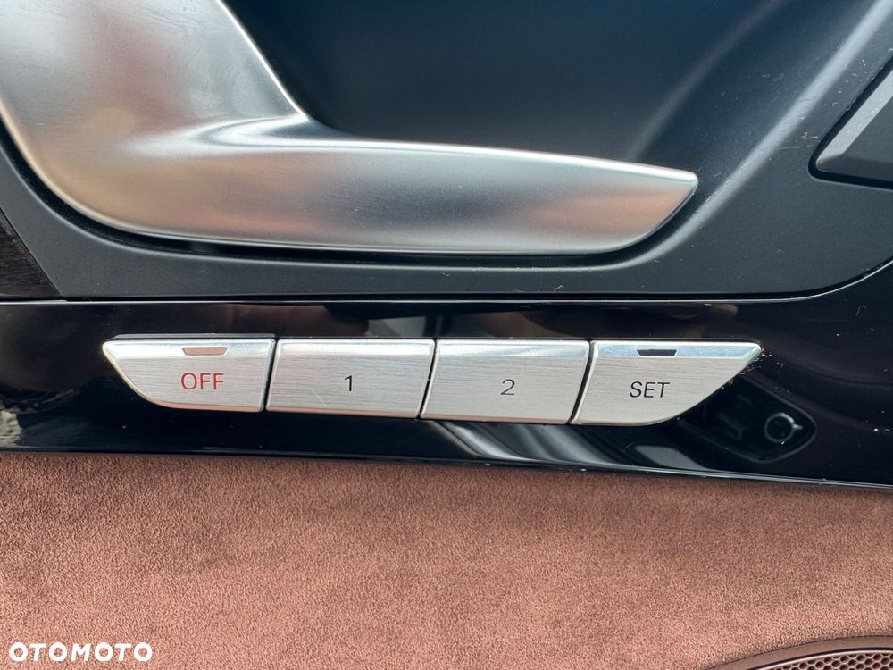 Audi A8 - 13