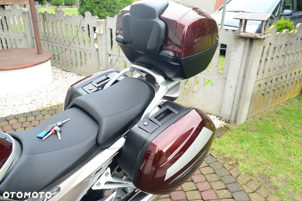 Yamaha FJR - 36