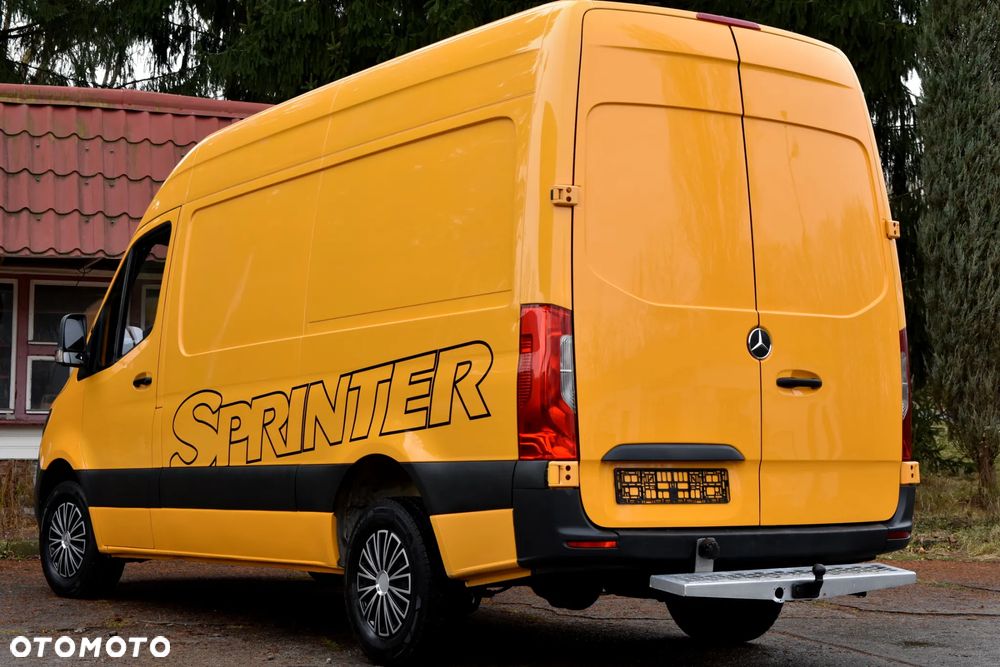 Mercedes-Benz SPRINTER - 6