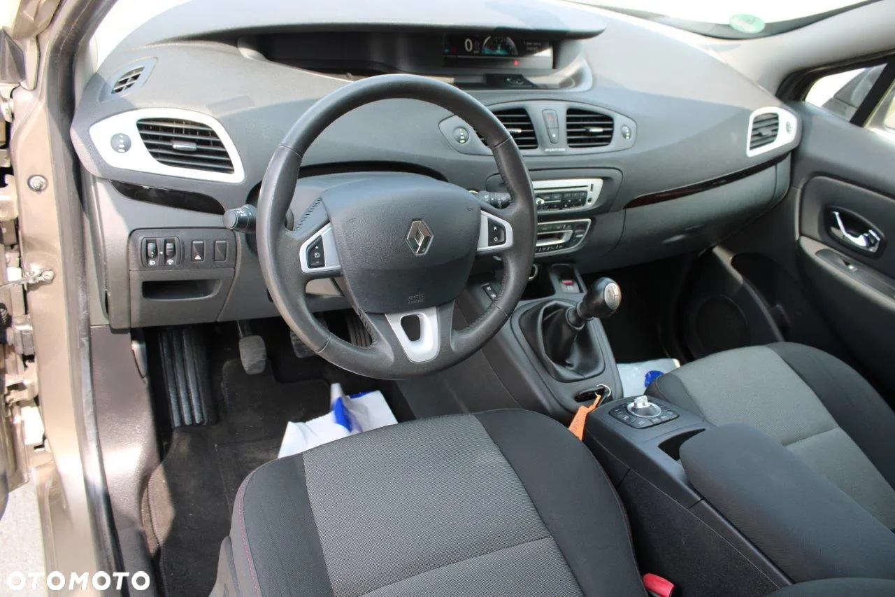 Renault Grand Scenic 1.6 16V 110 Paris - 20